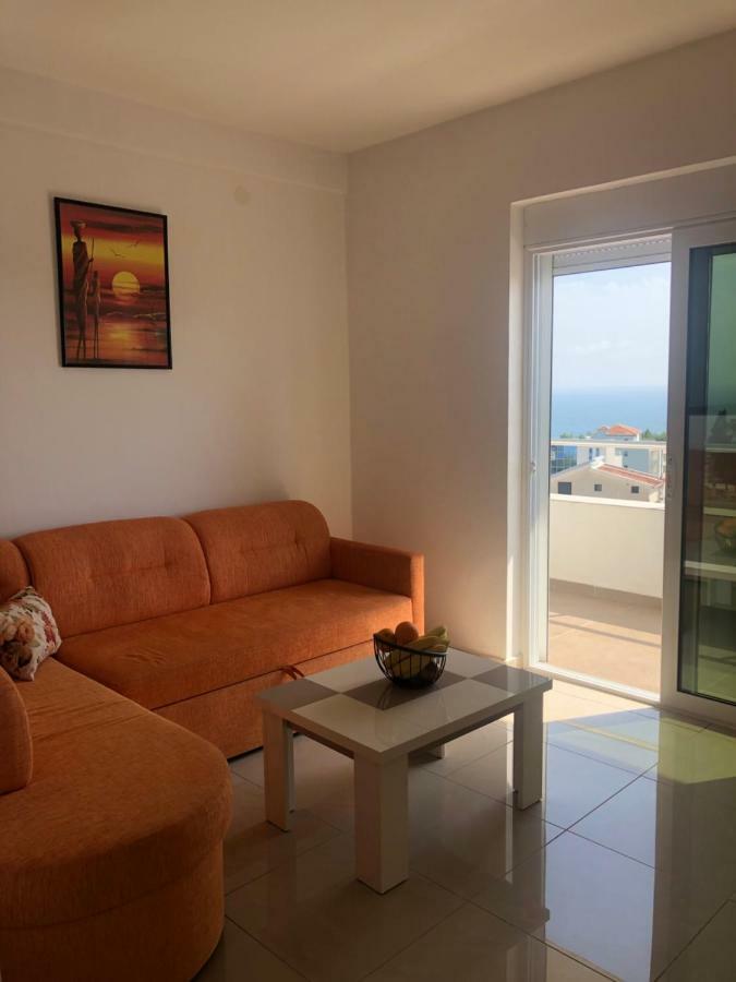 Apartmani Dini Ulcinj Exterior foto
